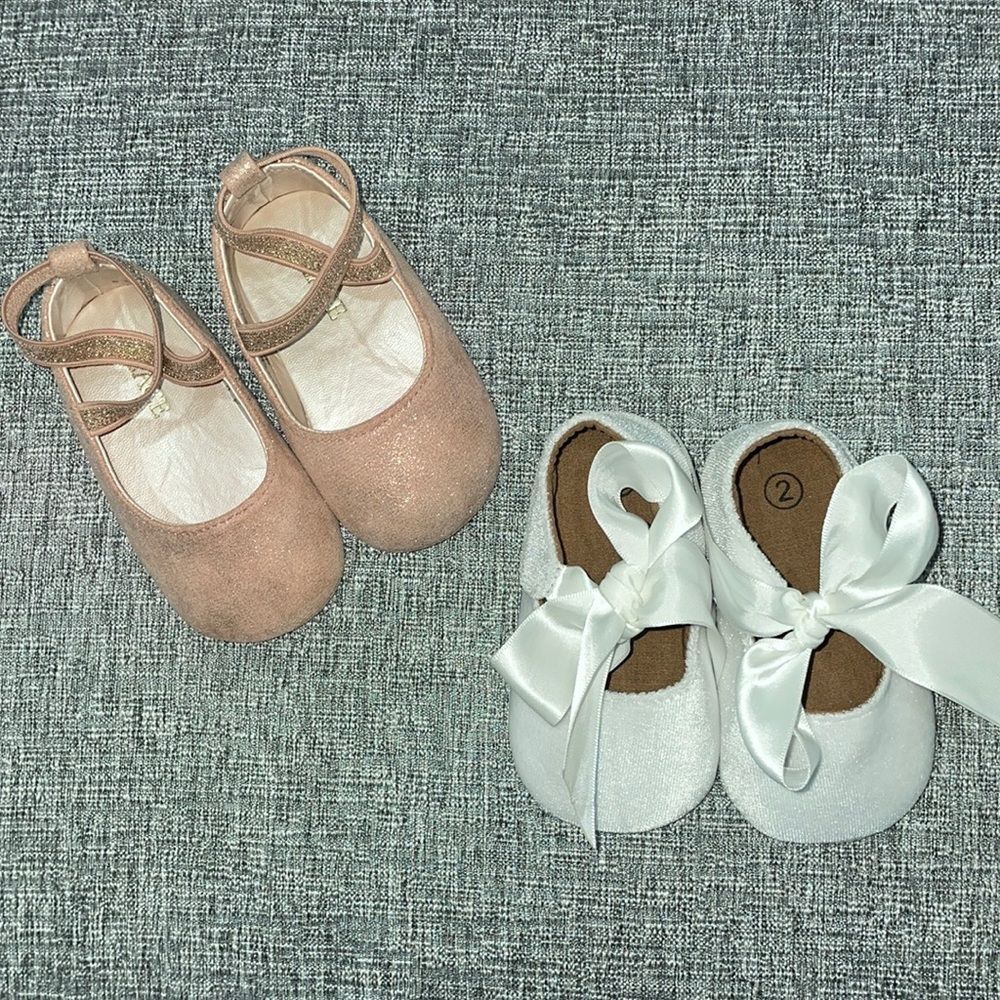 BUNDLE 2 Pair Baby Girls Infants Shoes Size 2 Pink/White